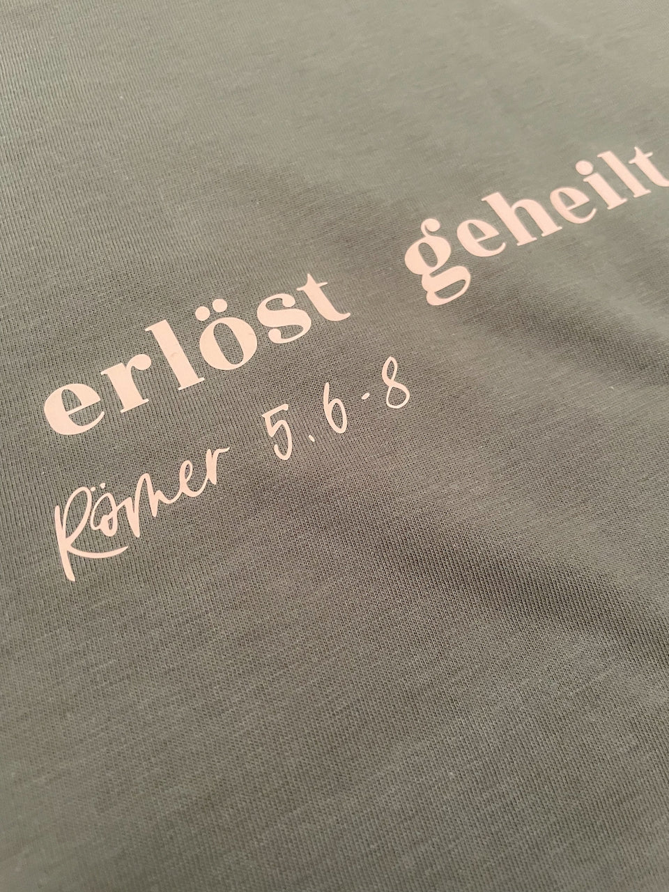 Bunte T-Shirts Gr. 122-128