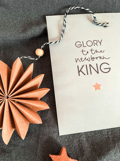 Weihnachtskarte mit Bibelvers, christliche Weihnachtskarten, christlicher onlineshop, Friedefürst, Jesus der Retter ist da, lettersandbeauties, gesegnete Weihnachten, Oh come let us adore him, rejoice in the Lord