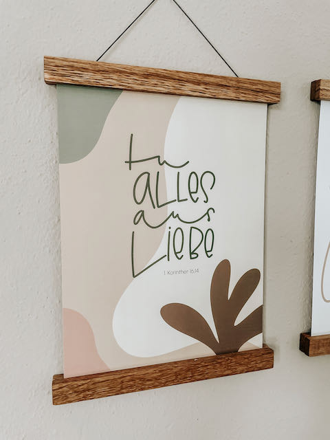christliches Poster, Bibelversposter, christlicher onlineshop, lettersandbeauties, Jahreslosung 2024, tu alles aus Liebe