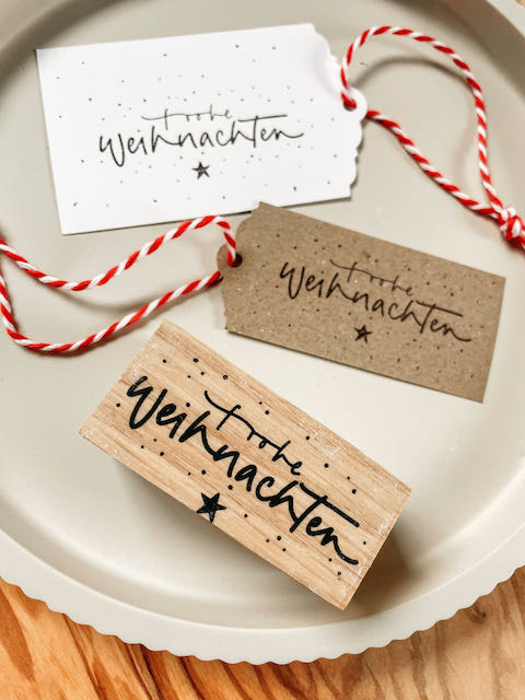 christlicher onlineshop, lettersandbeauties, Tabea Röger, Stempel, DIY, der Retter ist da, Jesus kam für dich, Weihnachtsgeschenke, Stempel für Weihnachtskarten, frohe Weihnachten, Geschenkeanhaenger selber machen